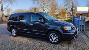 Behindertengerechtes Auto: Lancia Voyager