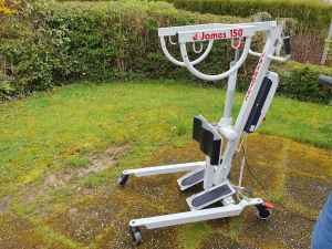 Foto Vollfunktionsfähiger Aufstehlifter James 150 von R