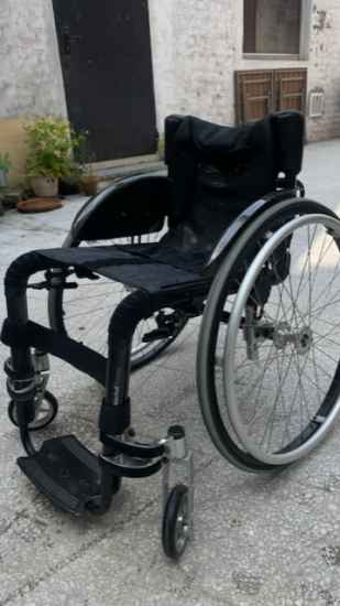 Rollstuhl und Zubehör: Küschall Fusion Aktivrollstuhl Carbon Schwarz