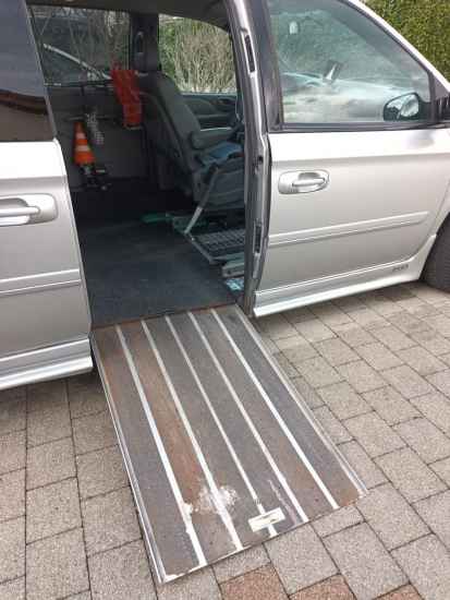 Foto Chrysler Grand Voyager Paravan Umbau Selbstfahrer