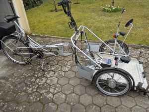 Foto Rollstuhltransportfahrrad