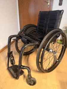 Foto Carbon Rollstuhl Krypton R