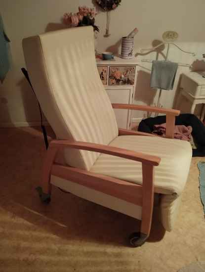 Foto Pflegesessel Devita Ganda Relax elektrisch verstel