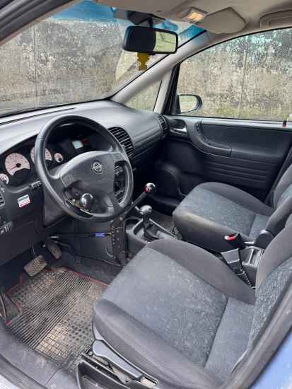 Foto Opel Zafira - Behindertengerechtes Fahrzeug