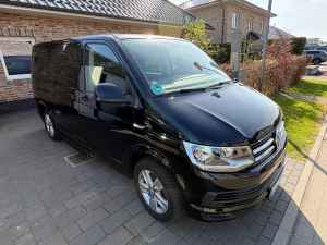 Foto VWT6 Multivan mit Dockingstation und  Handgas
