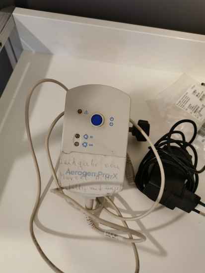 Hilfsmittel: Aerogen Solo Vernebler