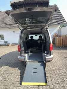 Foto VW Caddy Maxi mit API Flex Rampe