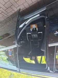 Foto Behindertengerecht umgebauter Mercedes Kombi