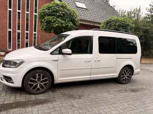 Behindertengerechtes Auto: VW Caddy 2,0 Maxi TDI 5-Sitzer mit Rollstuhlumbau