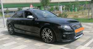 Foto Audi S4 mit Ladeboy und Schiebetüre
