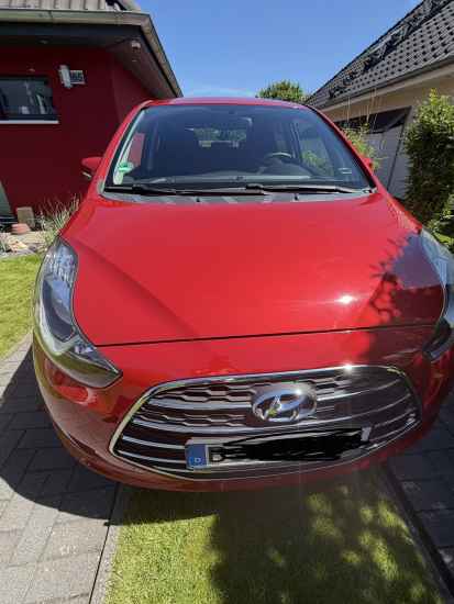Behindertengerechtes Auto: Hyundai iX20 1.6 mit behindertengerechten Umbau