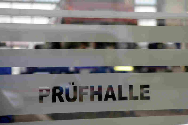 Behindertengerechter Autoumbau Tuv Und Fuhrerschein Handicap Bazar