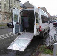 Fahrdienst mit Rampe