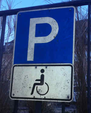 Behindertenparkplatz: Teilhabegesetz passt Voraussetzungen für aG an